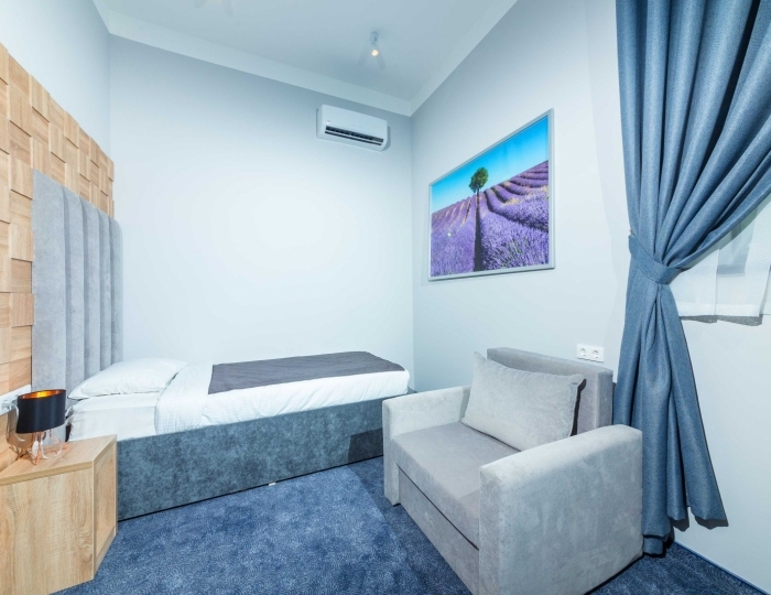 Triple LV - Отель Beton Brut / Бетон Брют