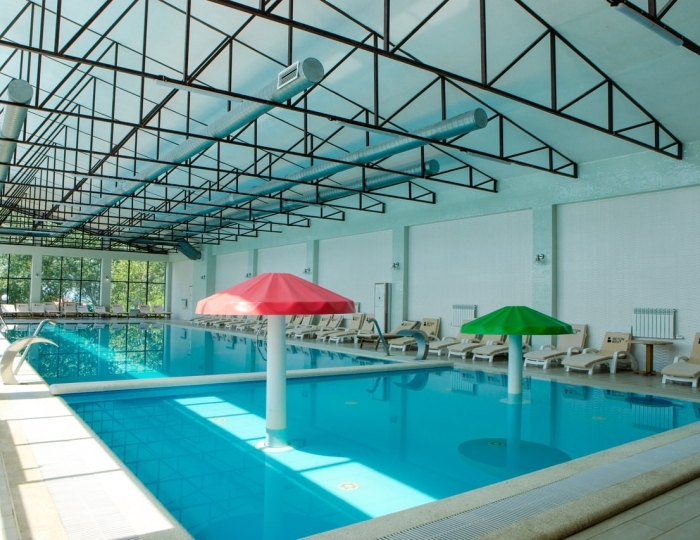 Детский бассейн - Отель Beton Brut / Бетон Брют